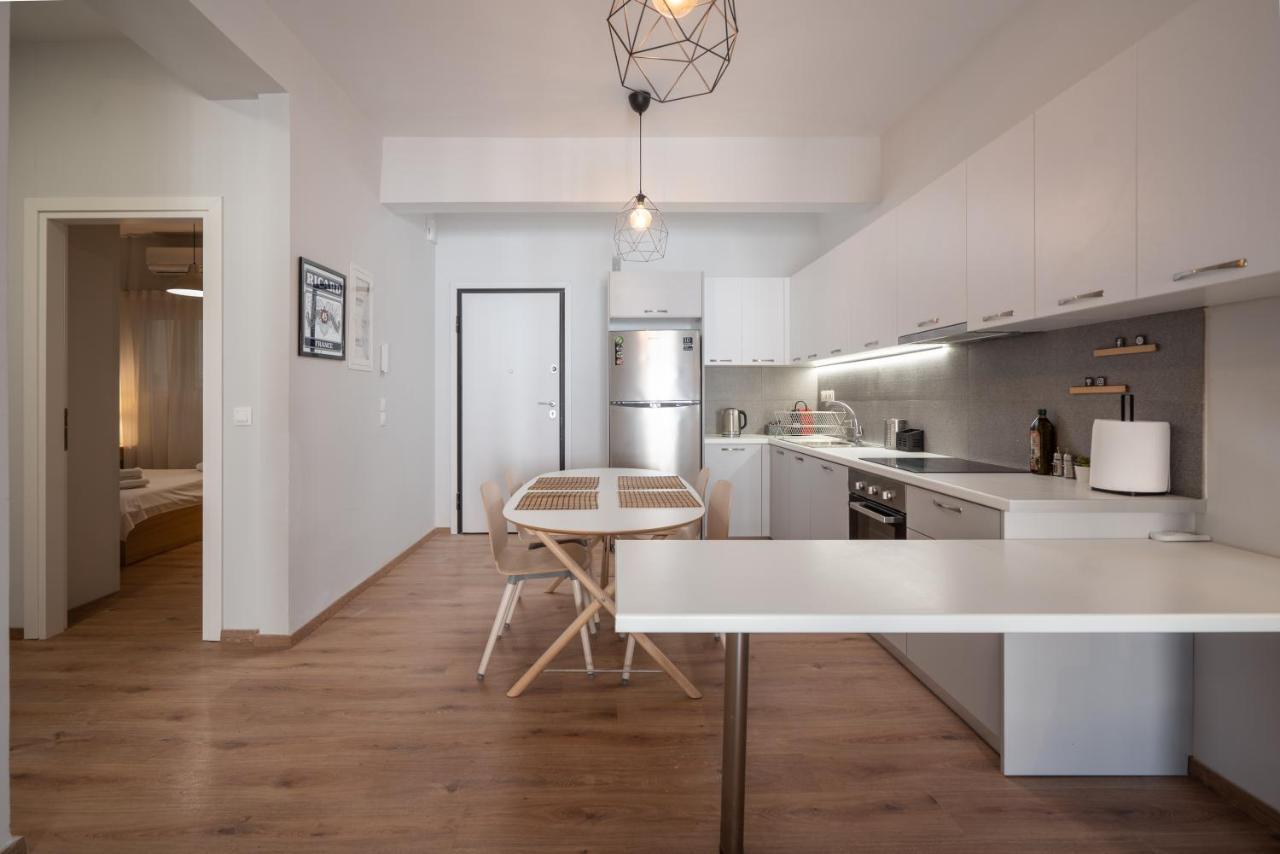 Exclusive Apartment In The Heart Of Athens Exterior photo